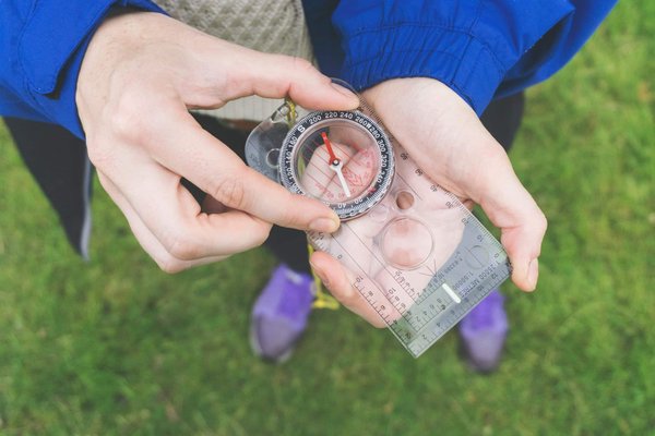 Comment maximiser les escales courtes : conseils pour une exploration rapide et efficace ?